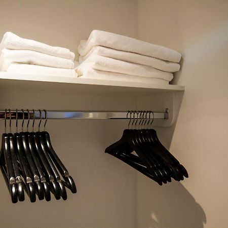 Habitas Apartment Ванкувър Екстериор снимка